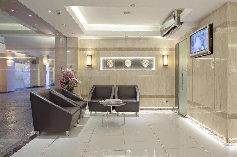 V Residence Serviced Apartment Бангкок Екстер'єр фото